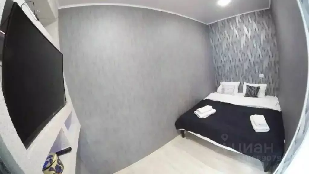 1-к кв. Тюменская область, Тюмень ул. Тимофея Чаркова, 79 (27.0 м) - Фото 0