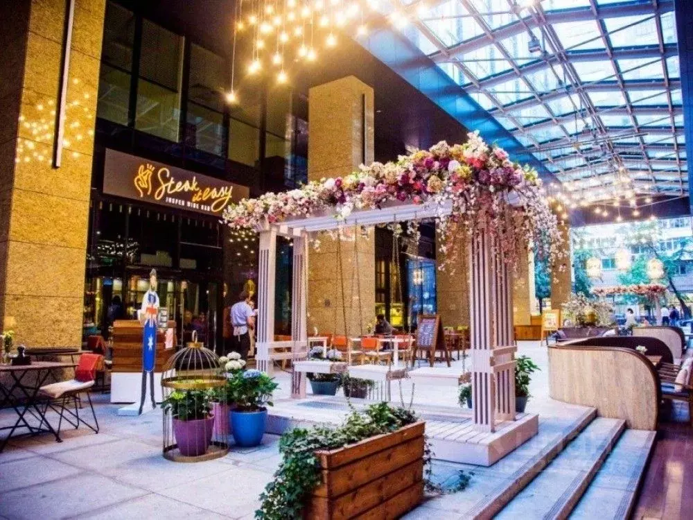 Торговая площадь в Москва Лесная ул., 7 (324 м) - Фото 1