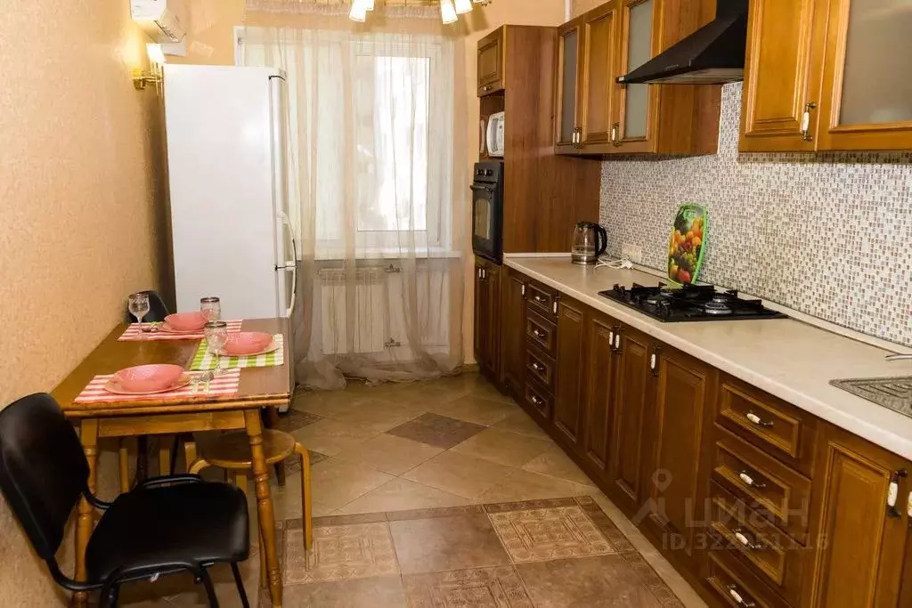 2-к кв. Саратовская область, Саратов Ульяновская ул., 37/41 (65.0 м) - Фото 2