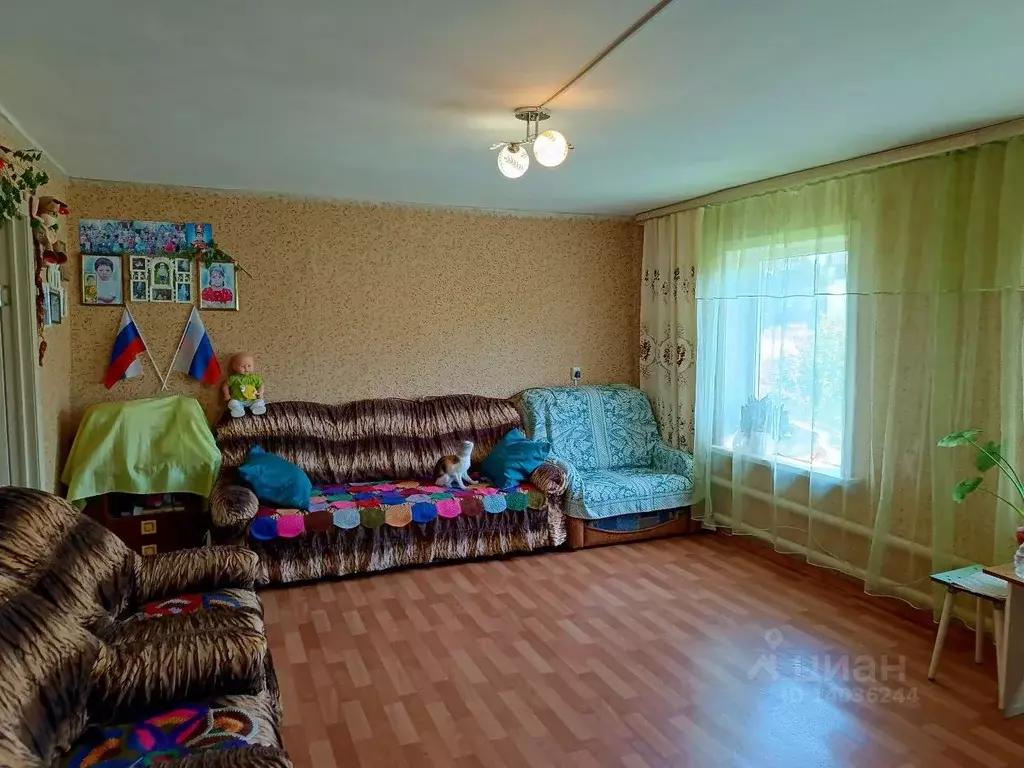 Дом в Кемеровская область, Мыски Логовая ул. (52 м) - Фото 1