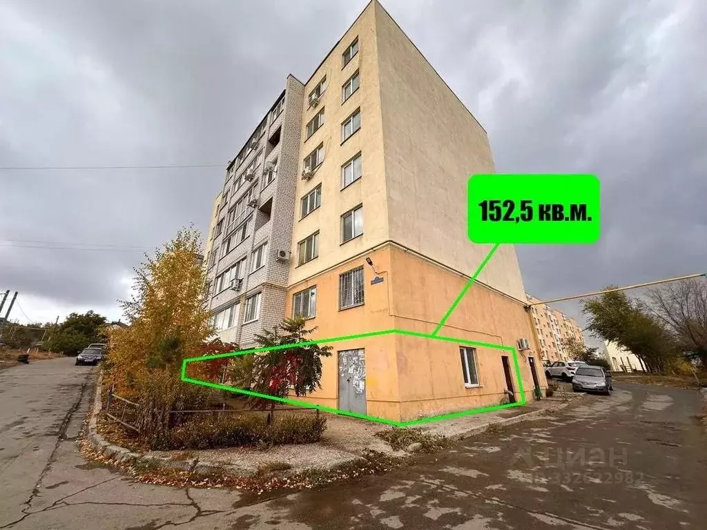 Помещение свободного назначения в Саратовская область, Саратов ул. ... - Фото 1
