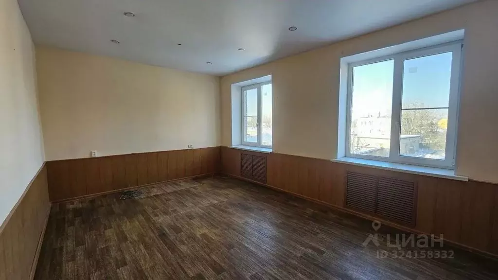 Офис в Новгородская область, Великий Новгород ул. Германа, 25 (15 м) - Фото 1