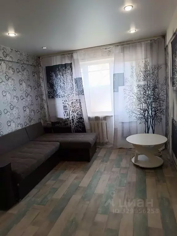 2-к кв. Вологодская область, Череповец ул. Жукова, 3 (44.0 м) - Фото 2