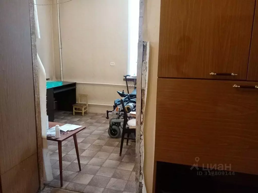 3-к кв. Кировская область, Киров Комсомольская ул., 95А (60.7 м) - Фото 1