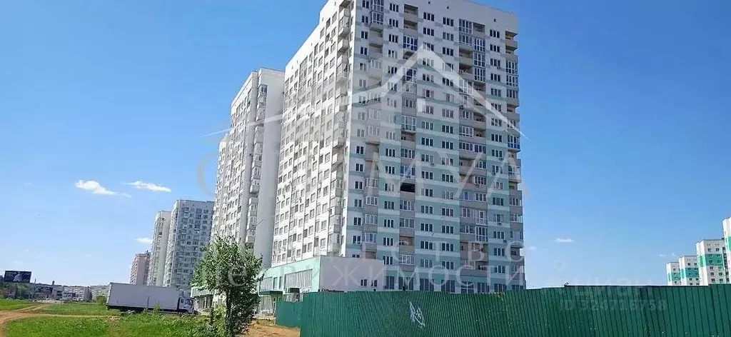 2-к кв. Саратовская область, Саратов ул. Усть-Курдюмская, 29 (72.5 м) - Фото 1