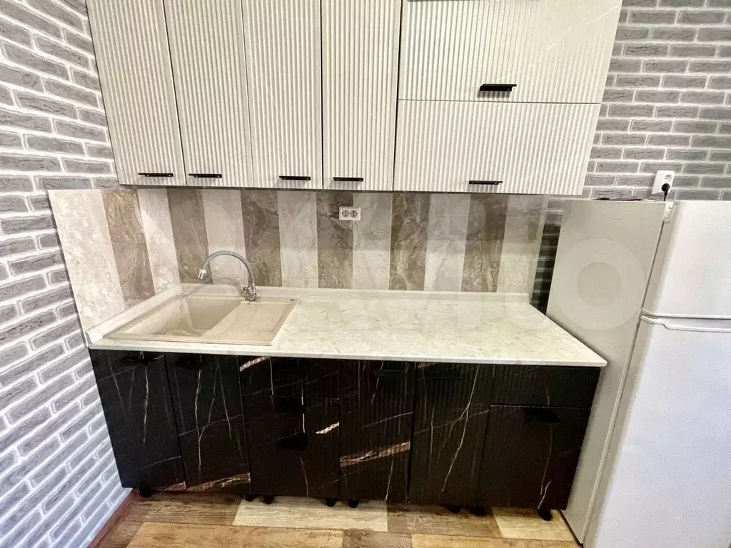 1-к. квартира, 38 м, 2/4 эт. - Фото 1