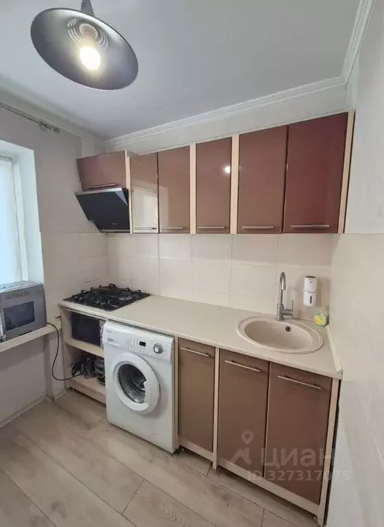 1-к кв. Крым, Симферополь ул. Русская, 38А (21.2 м) - Фото 1