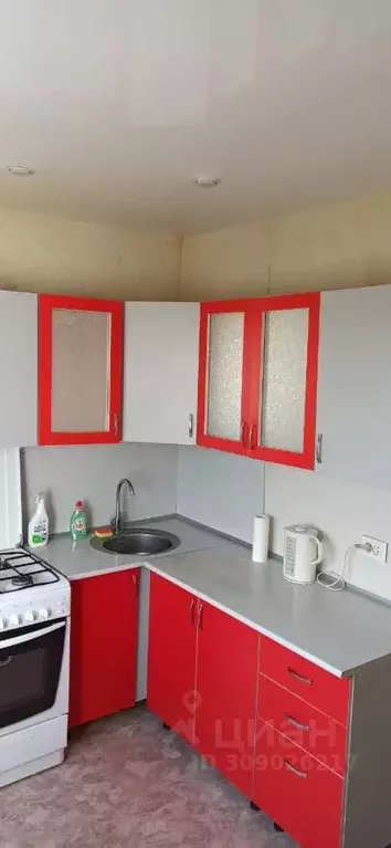 1-к кв. Омская область, Омск ул. 3-я Молодежная, 51 (39.0 м) - Фото 1