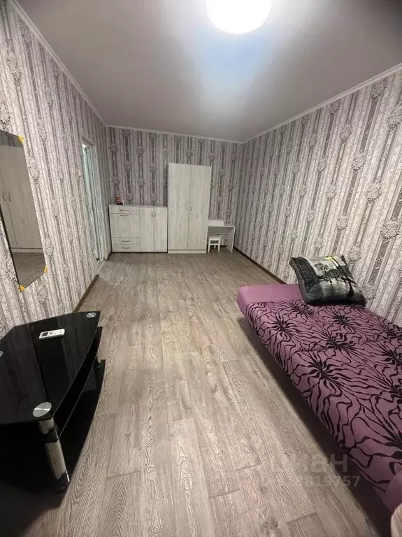 1-к кв. Крым, Керчь ш. Индустриальное, 27 (33.0 м) - Фото 0