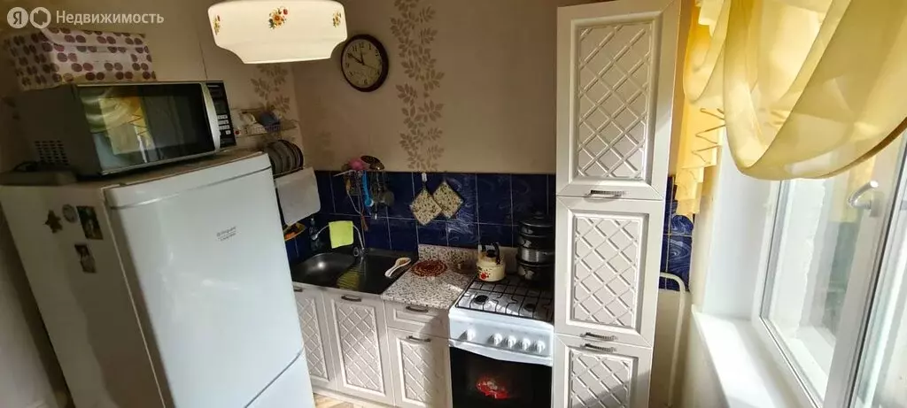 1-комнатная квартира: Балаково, улица Менделеева, 9 (31.8 м) - Фото 0