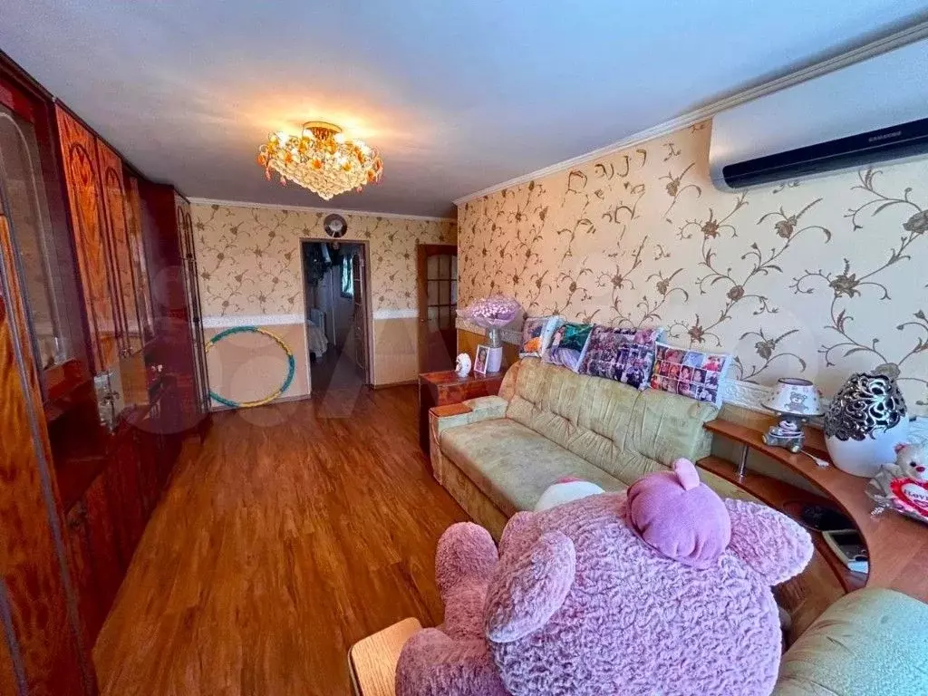 3-к. квартира, 58 м, 5/5 эт. - Фото 0