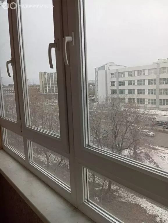 3-комнатная квартира: Екатеринбург, улица Серафимы Дерябиной, 21 (64 ... - Фото 0