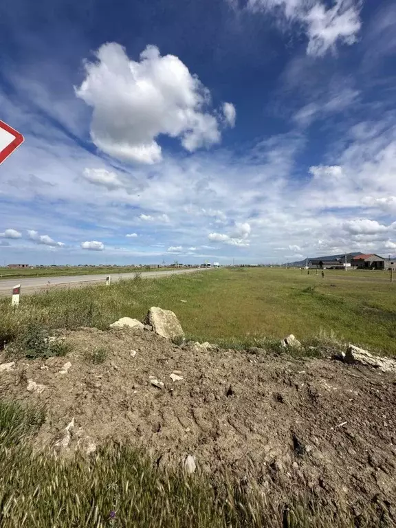 Участок в Дагестан, Махачкала городской округ, Шамхал пгт ул. ... - Фото 0