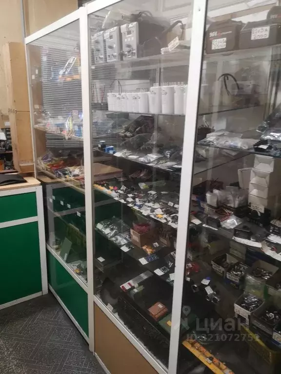 Помещение свободного назначения в Хакасия, Абакан ул. Вяткина, 16 (13 ... - Фото 1