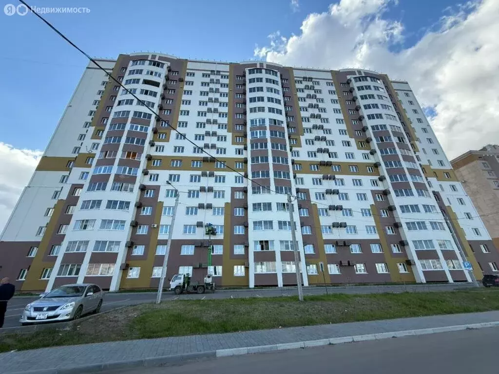 2-комнатная квартира: Благовещенск, Заводская улица, 2/4 (72.8 м) - Фото 1