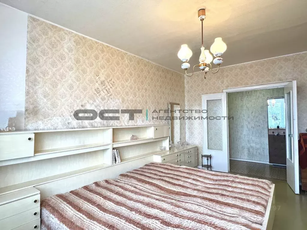 3-к кв. Тульская область, Тула ул. Максима Горького, 37 (64.0 м) - Фото 0