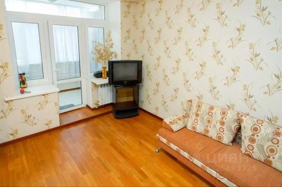 3-к кв. Крым, Феодосия ул. Советская, 19 (68.0 м) - Фото 2