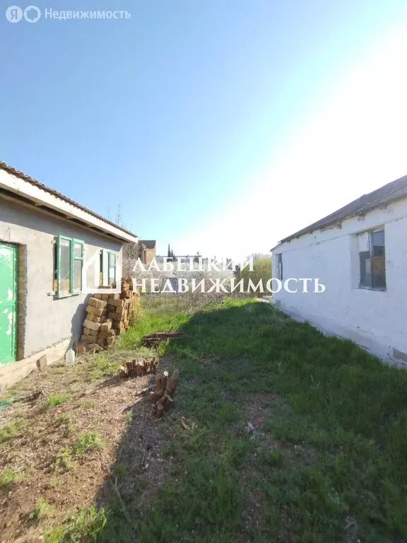 Дом в Сакский район, Штормовское сельское поселение, село Поповка, ... - Фото 2