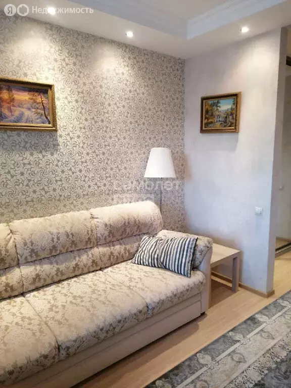 2-комнатная квартира: Омск, улица Сазонова, 64 (77 м) - Фото 1