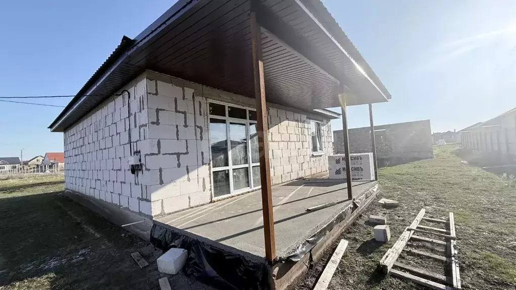 Дом в Крым, Симферопольский район, с. Урожайное, Имени Александра ... - Фото 1