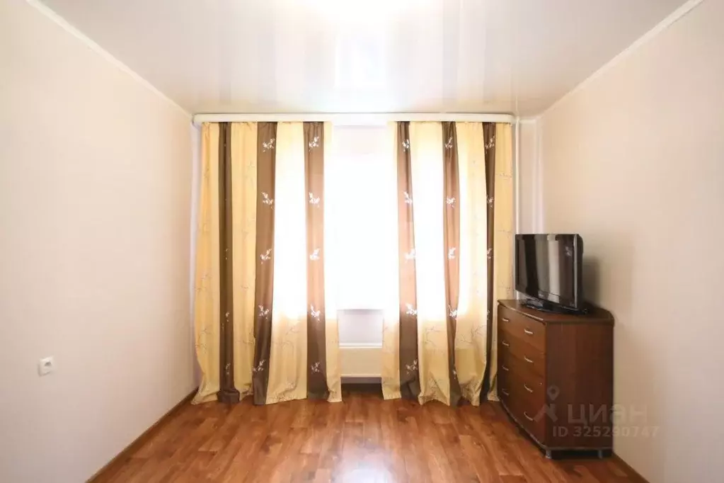 1-к кв. Ямало-Ненецкий АО, Новый Уренгой Восточный мкр, 1/2 (30.5 м) - Фото 2