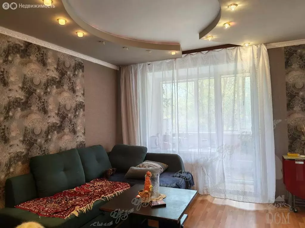 3-комнатная квартира: Биробиджан, улица Шолом-Алейхема, 34 (61.8 м) - Фото 0