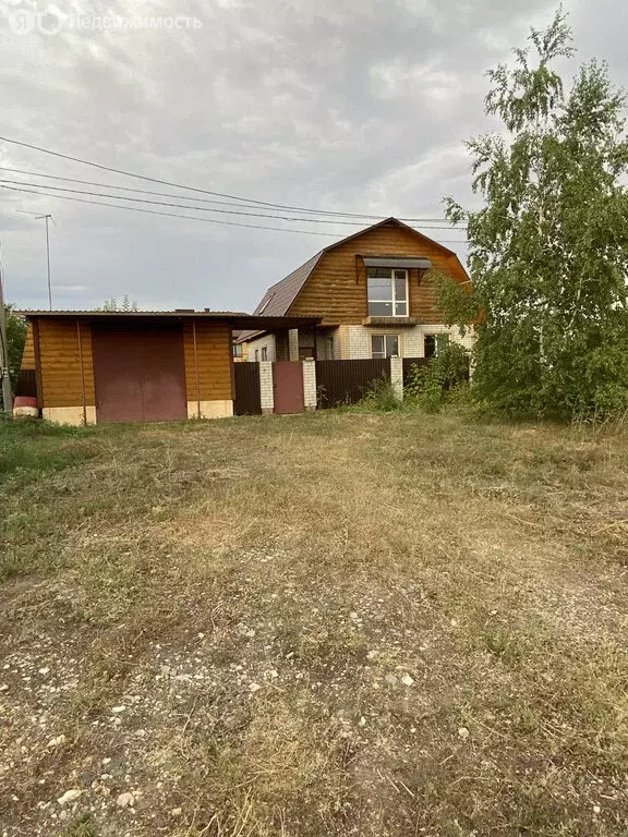 Дом в Энгельсский район (110 м) - Фото 0