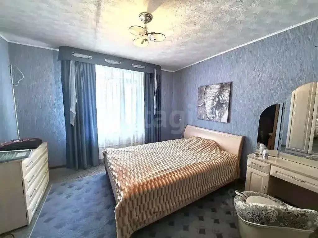 2-к кв. Краснодарский край, Ейск ул. Калинина (68.0 м) - Фото 1