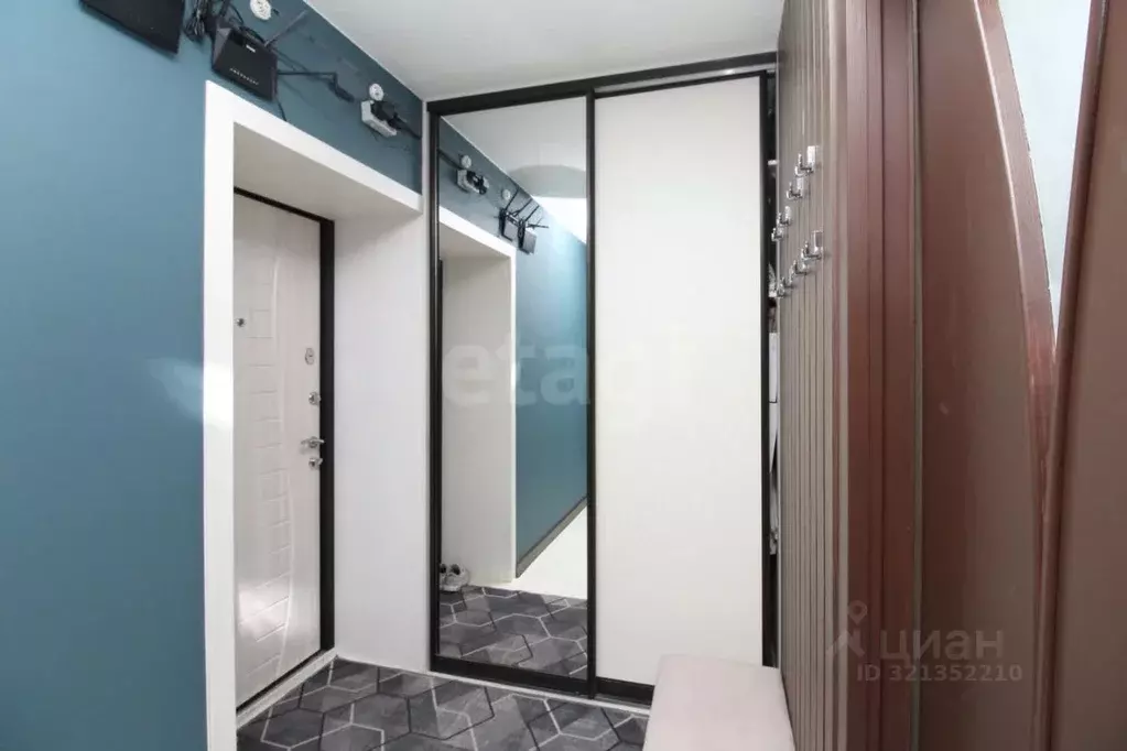 2-к кв. Красноярский край, Красноярск просп. 60 лет Образования СССР, ... - Фото 1