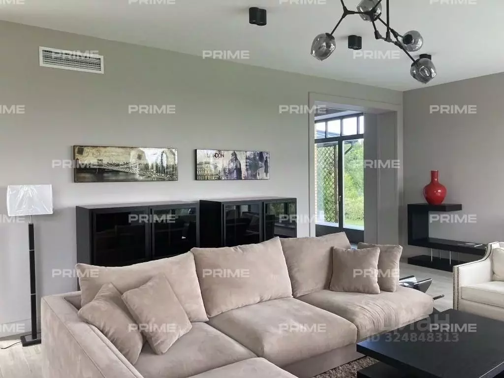 Коттедж в Москва д. Варварино, проезд 3-й Садовый (422 м) - Фото 1