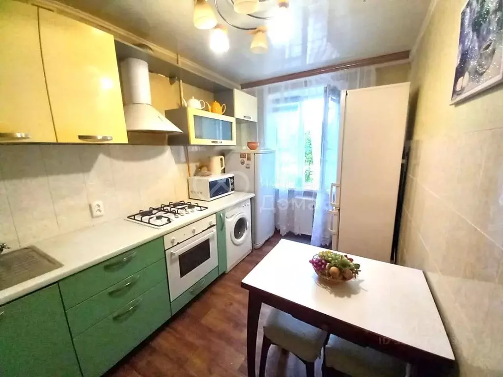 3-к кв. Волгоградская область, Волжский 22-й мкр, ул. Клавы Нечаевой, ... - Фото 1