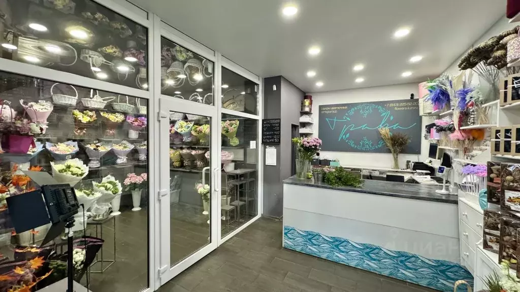 Торговая площадь в Татарстан, Казань ул. Сибирский Тракт, 22 (36 м) - Фото 1