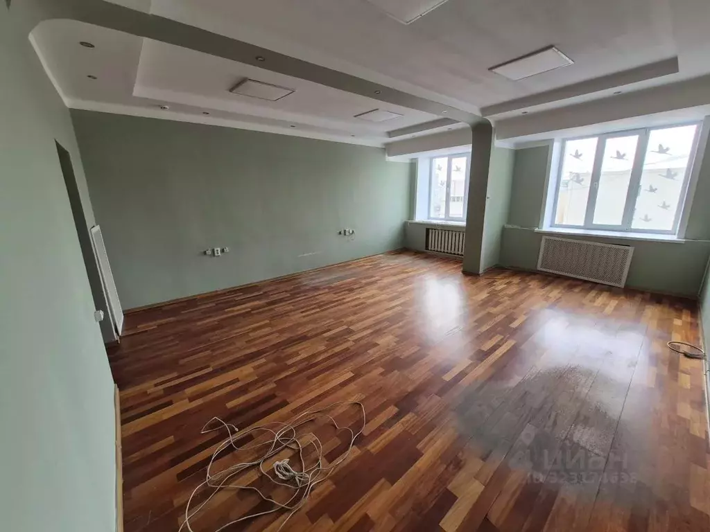 Помещение свободного назначения в Саха (Якутия), Якутск ул. Кирова, 28 ... - Фото 0