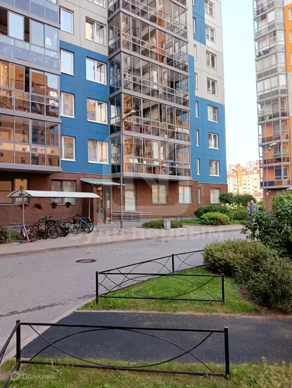 Продаётся 2-к квартира, 61.2 м - Фото 0