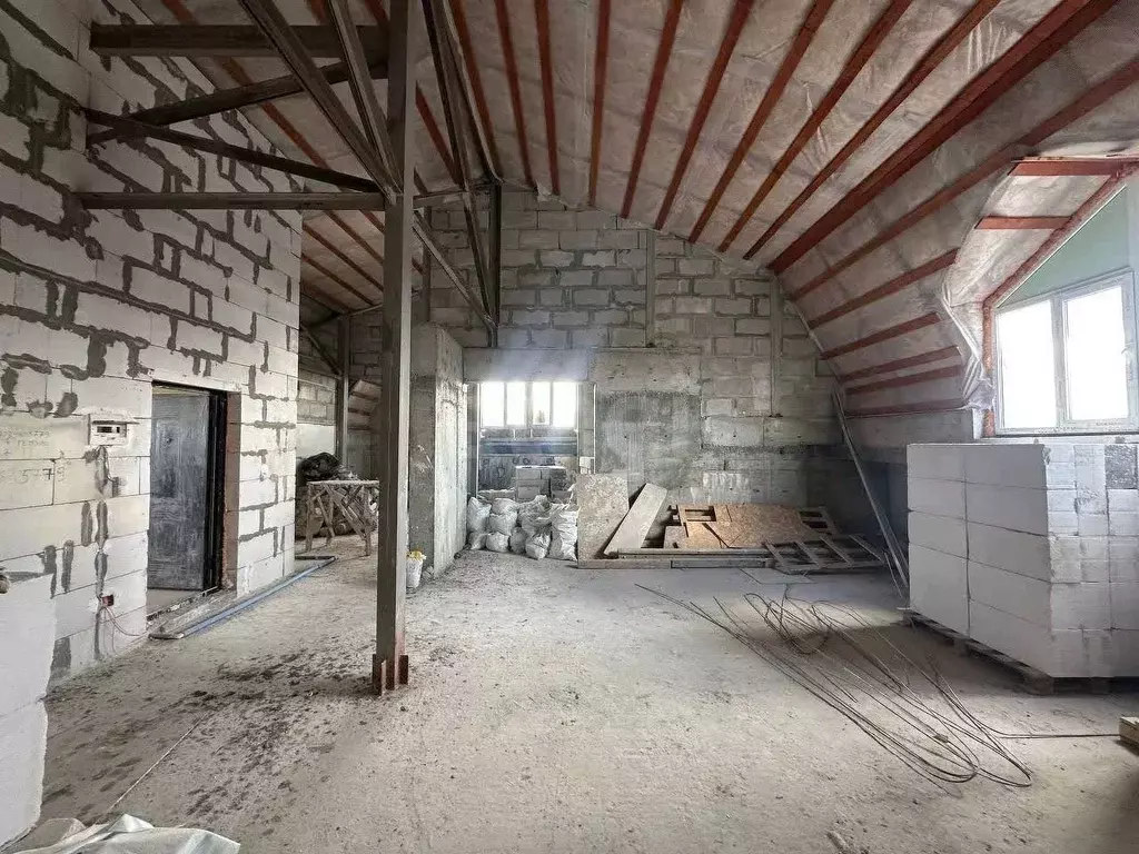 3-к кв. Крым, Симферополь просп. Кирова (111.2 м) - Фото 2