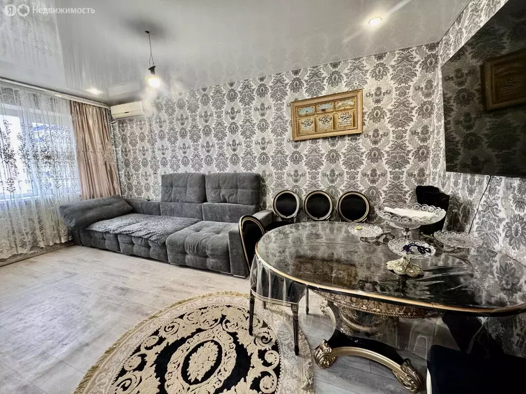 4-комнатная квартира: Астрахань, Энергетическая улица, 19к2 (93 м) - Фото 0