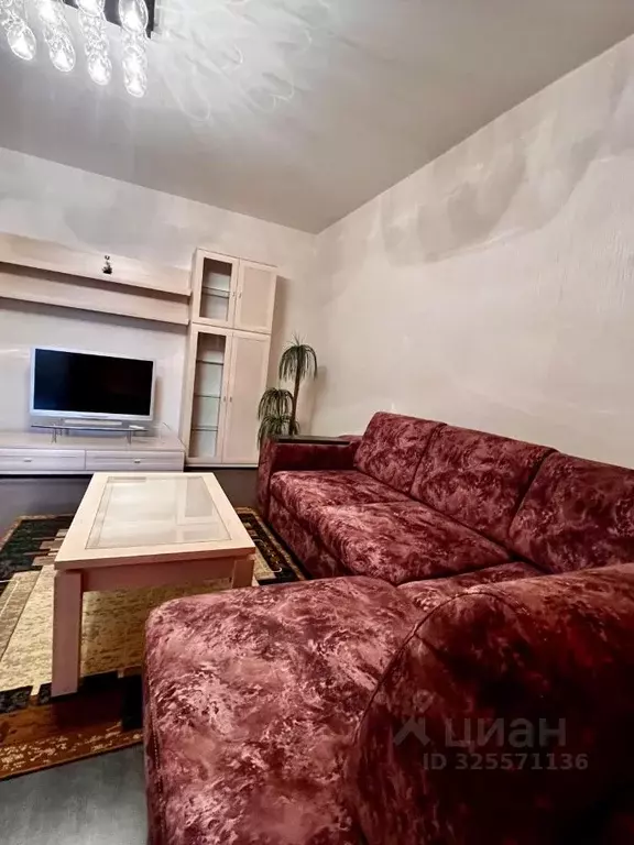 2-к кв. Башкортостан, Уфа ул. Мустая Карима, 28 (70.0 м) - Фото 1