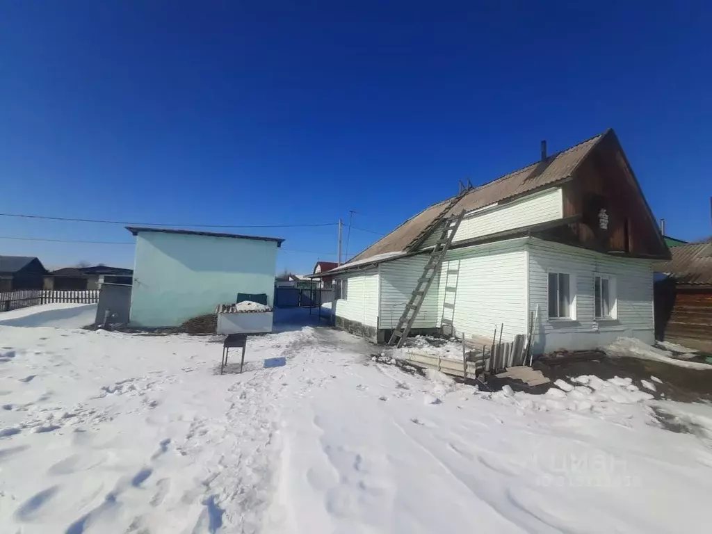 Дом в Кемеровская область, Крапивинский пгт ул. Дачная, 18 (78 м) - Фото 0