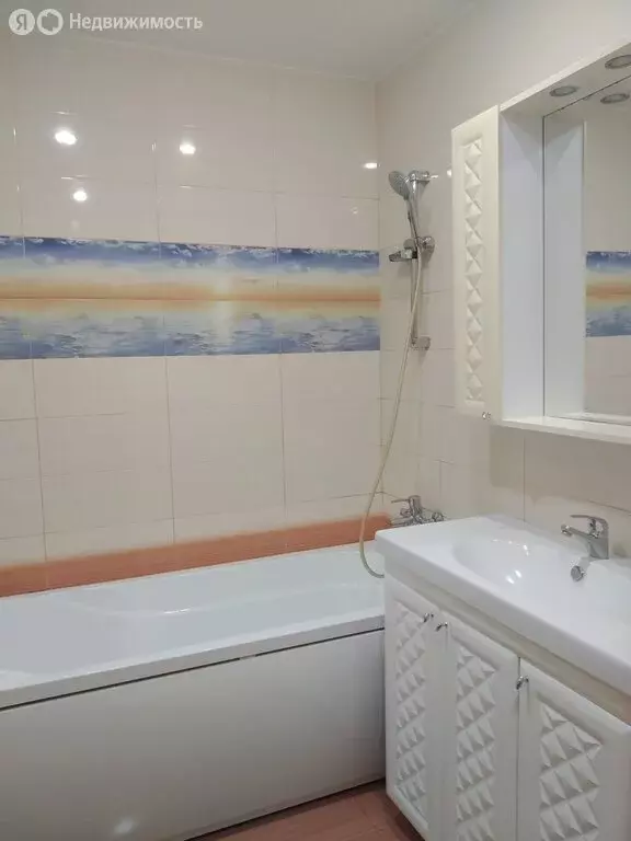 2-комнатная квартира: Саратов, улица имени Н.М. Скоморохова, 21 (60 м) - Фото 2