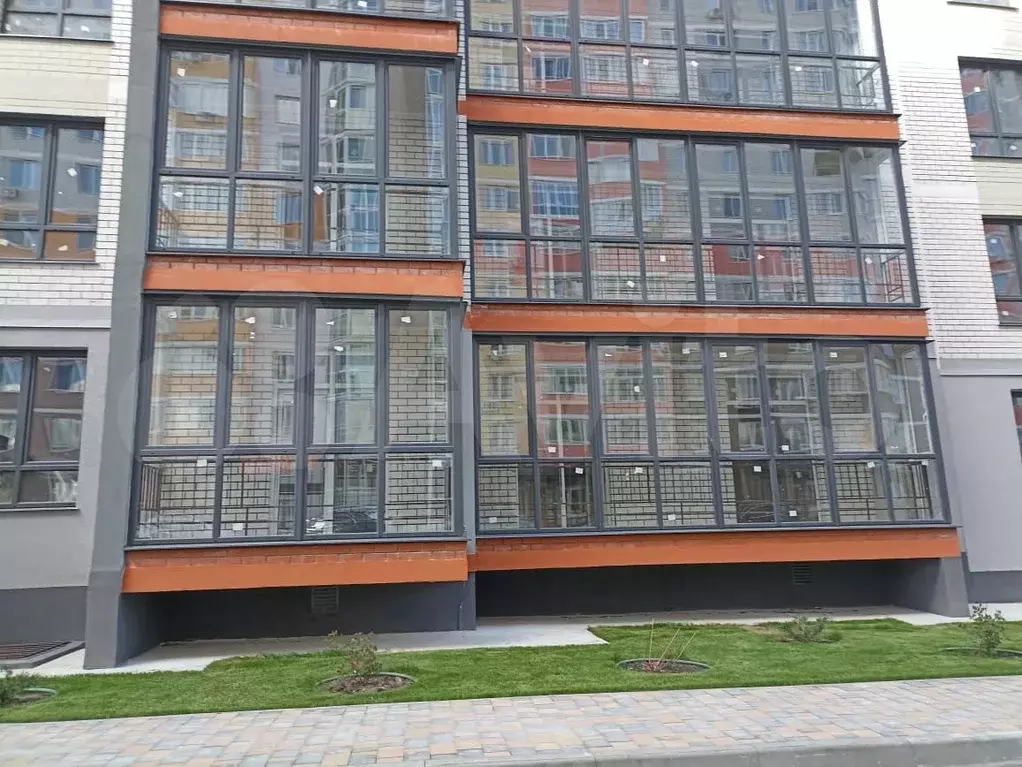 2-к. квартира, 67 м, 1/1 эт. - Фото 1