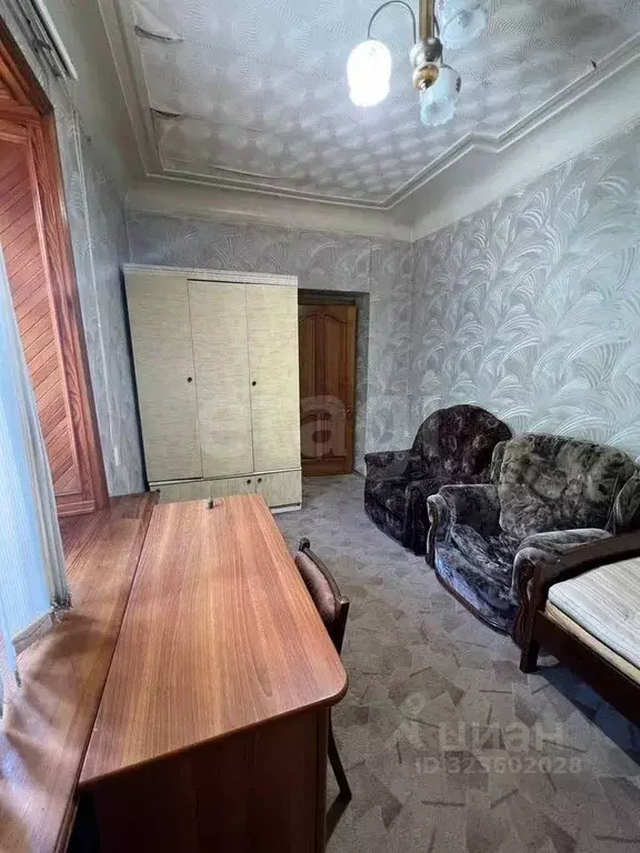 3-к кв. Самарская область, Самара Радонежская ул., 7 (64.7 м) - Фото 0