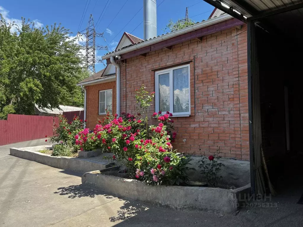 Дом в Ростовская область, Таганрог ул. Василенко (150 м) - Фото 1