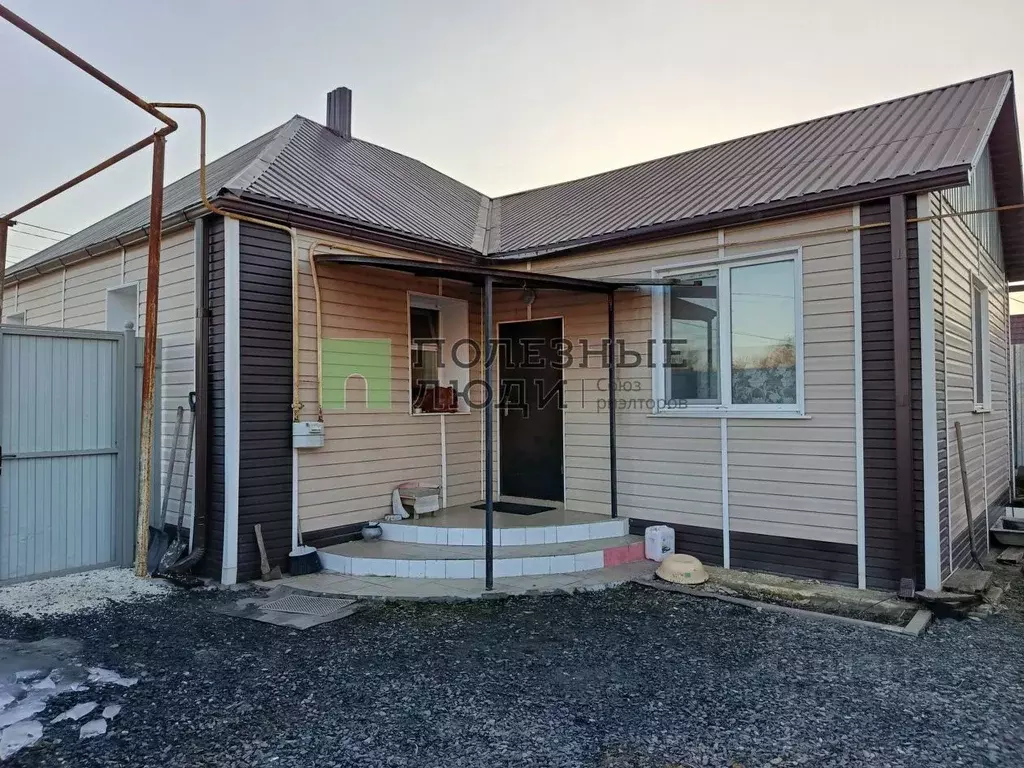 Дом в Белгородская область, Яковлевский муниципальный округ, Томаровка ... - Фото 1