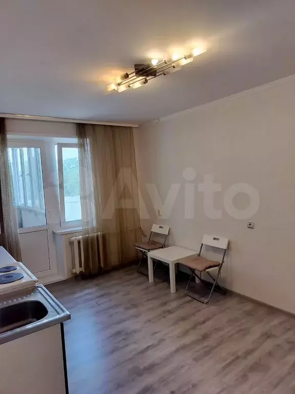 2-к. квартира, 60 м, 5/5 эт. - Фото 1