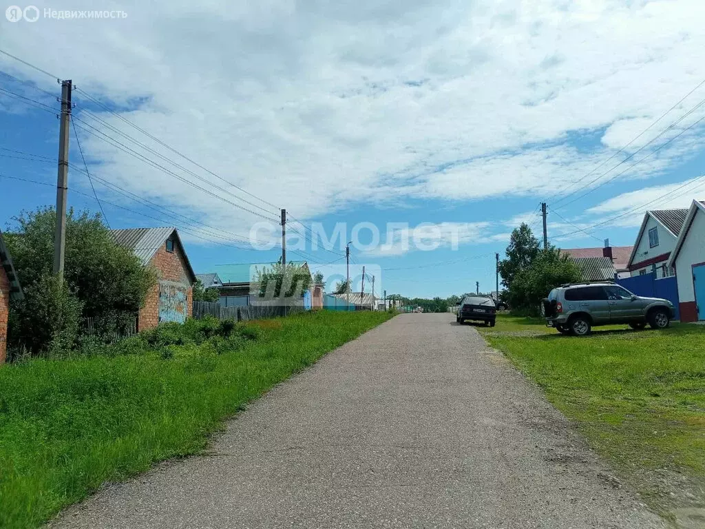 Участок в село Ермолаево, улица Мохненко (15 м) - Фото 0