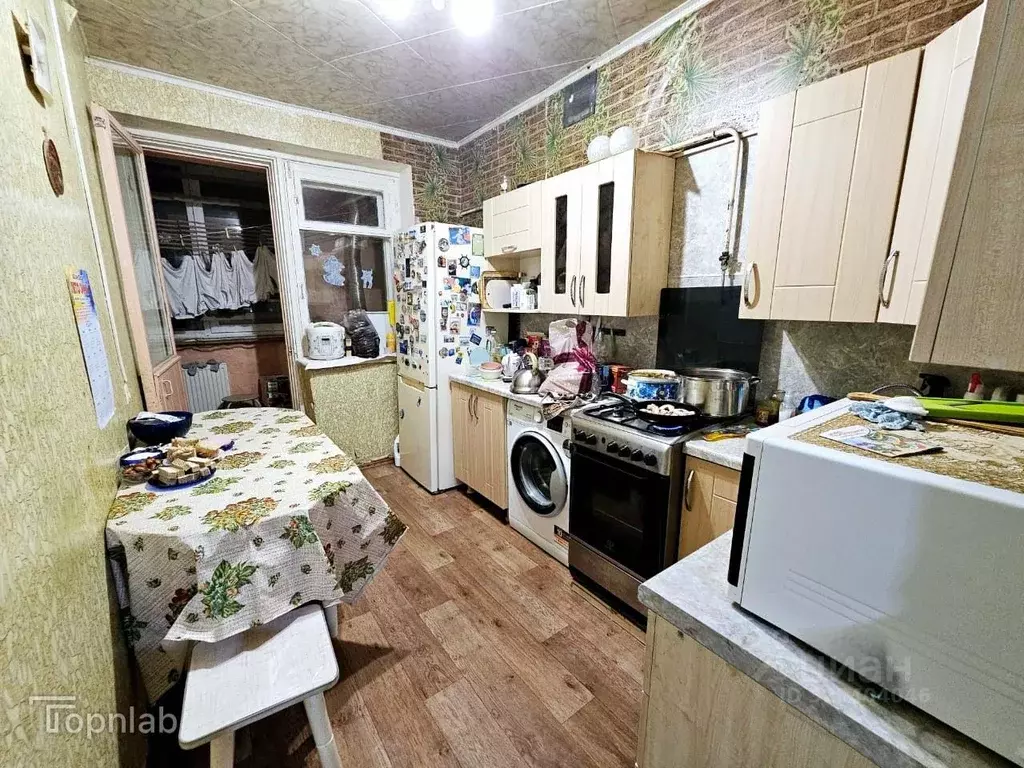 3-к кв. Астраханская область, Приволжский район, с. Бирюковка ... - Фото 2