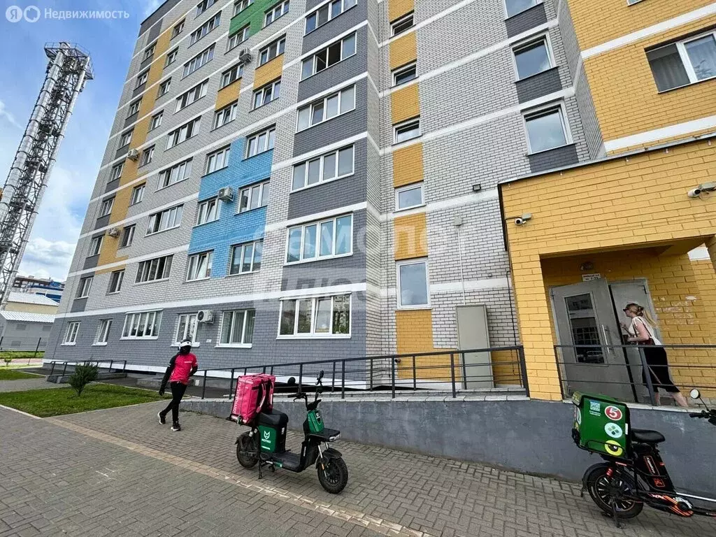 Квартира-студия: Брянск, улица имени О.Н. Строкина, 6 (28.7 м) - Фото 1
