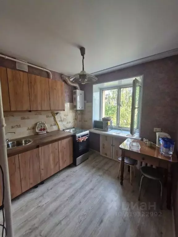 2-к кв. Татарстан, Альметьевск ул. Ленина, 82 (43.0 м) - Фото 0