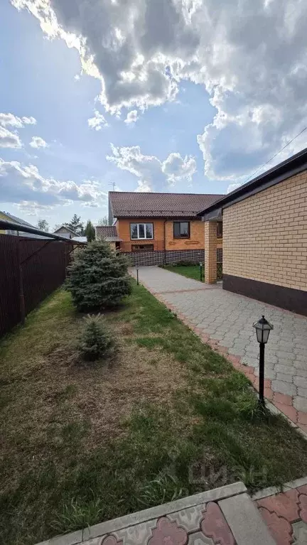 Дом в Оренбургская область, Оренбург Красный городок мкр, ул. 4 ... - Фото 1