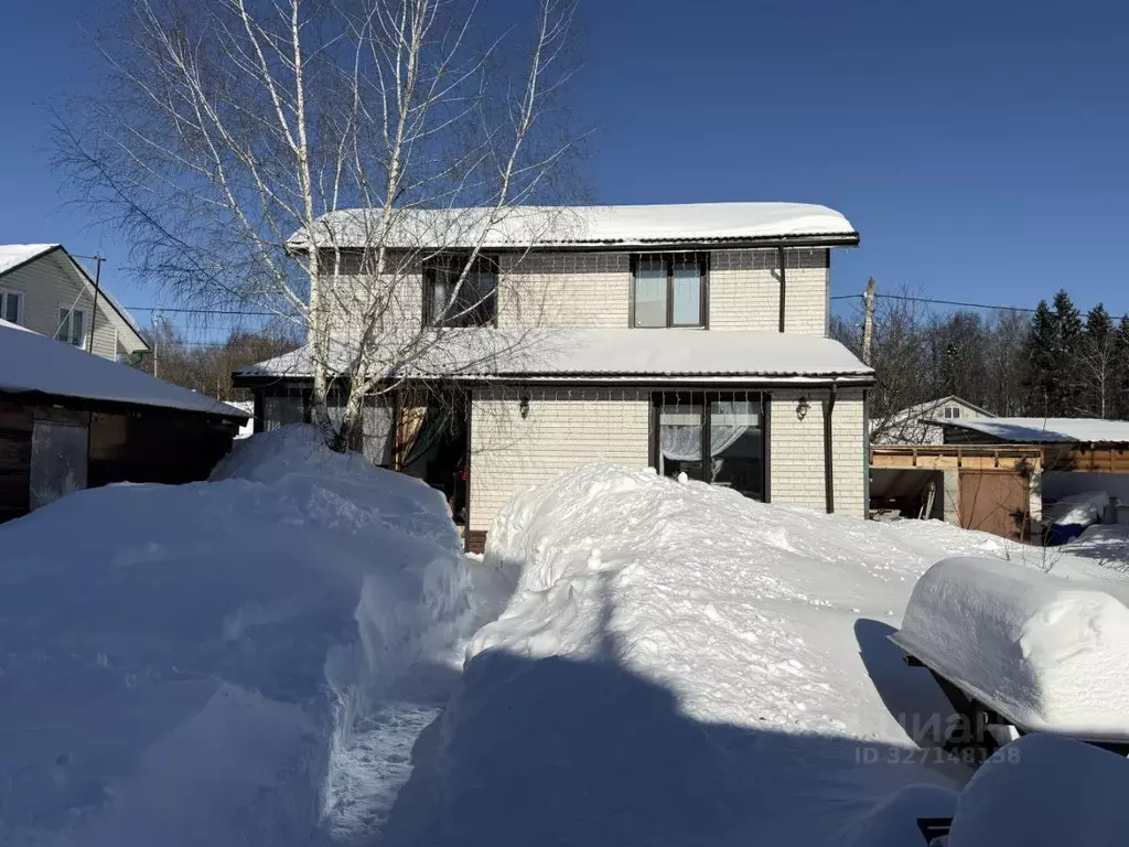 Дом в Московская область, Чехов муниципальный округ, д. Гришенки ул. ... - Фото 1